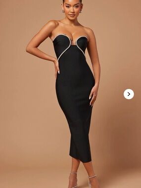 Fashion Nova Black Strapless Midi Dress with Rhinestone Trim (Large)
